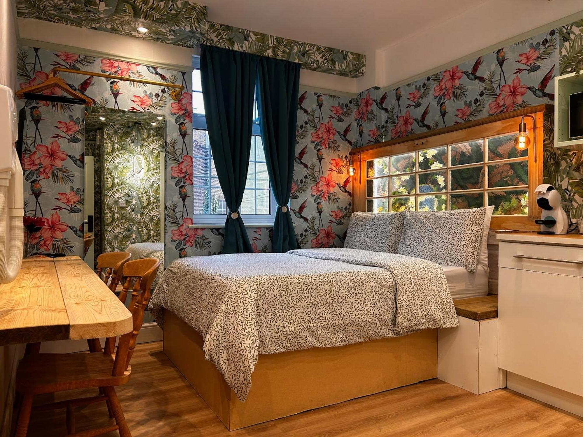 Rest Boutique Notting Hill Hotel London Exterior photo