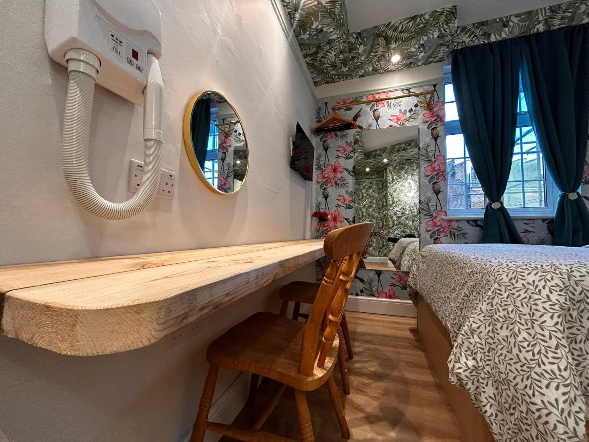 Rest Boutique Notting Hill Hotel London Exterior photo
